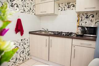 Апартаменты Semi-luxury Apt on Yatsenka 8 near Intourist Hotel Запорожье Апартаменты-8